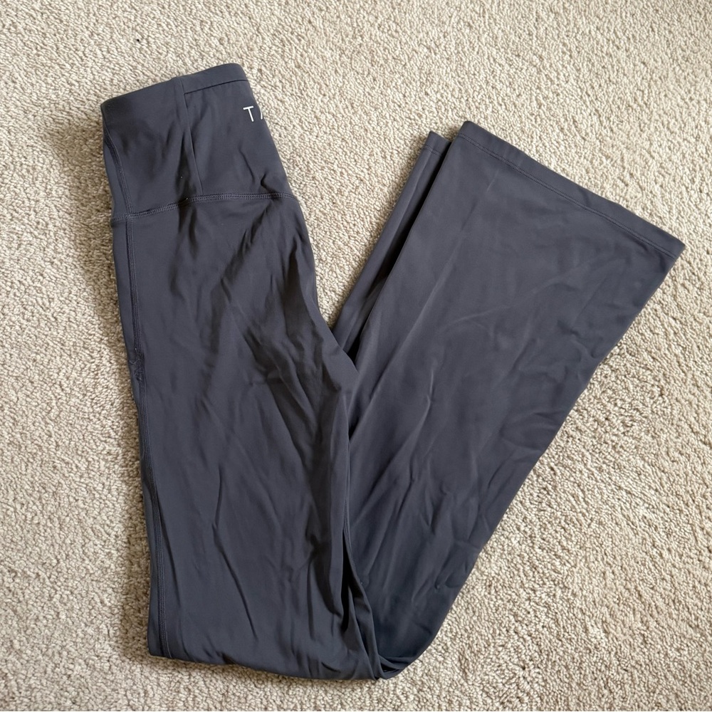 TALA flare legging